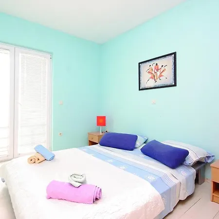 Апартаменты Apartments Makarska *