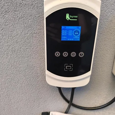 Apartments Makarska *