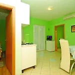 アパート Apartments Makarska *