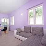 Apartments Makarska マカルスカ
