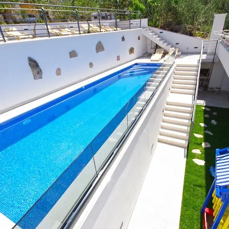 Apartment Apartments Makarska *