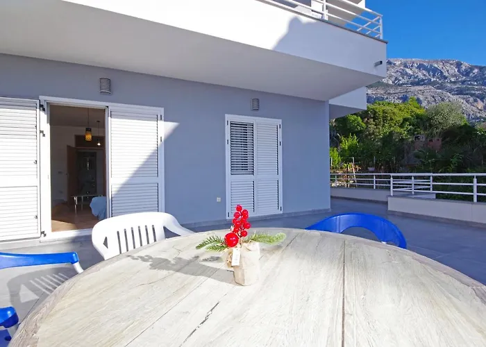 Apartments Makarska * 마카르스카