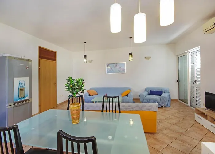 Apartments Makarska 아파트