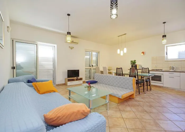 דירה Apartments Makarska מאקרסקה