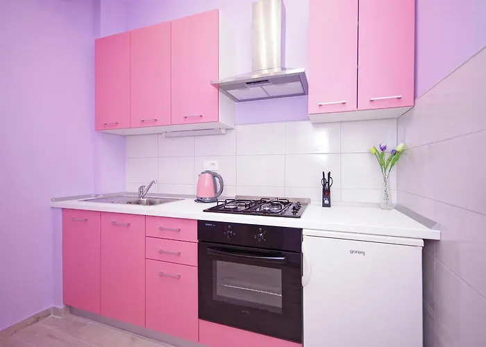 Apartments Makarska דירה מאקרסקה